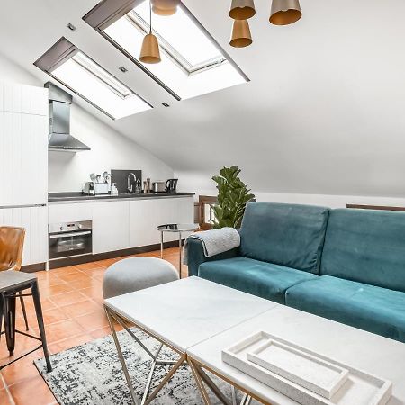 Limehome Granada Calle Santa Ana エクステリア 写真