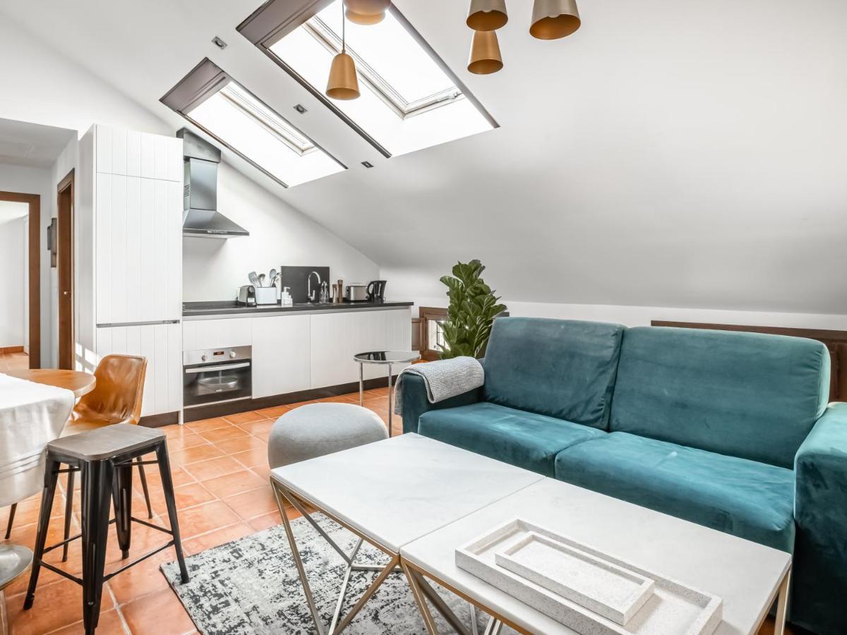 Limehome Granada Calle Santa Ana エクステリア 写真