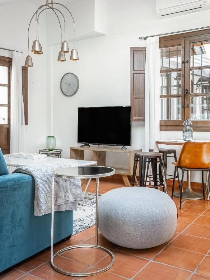 Limehome Granada Calle Santa Ana エクステリア 写真